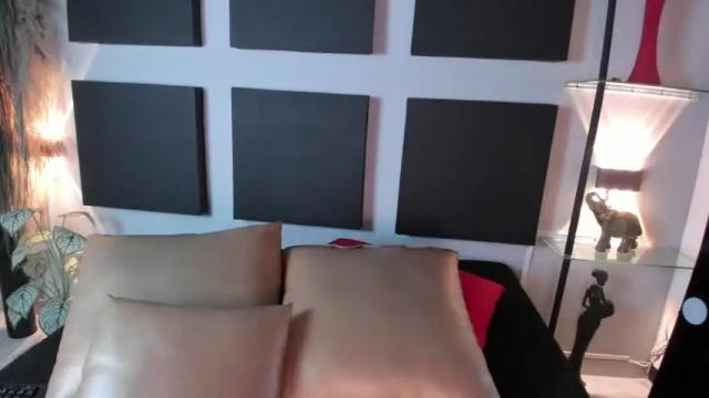 Image 3 of lilith_levonee_ Stream on Chaturbate on 15 months ago