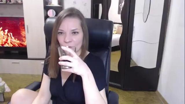 Image 4 of lilith_small21 Stream on Chaturbate on 2 months ago