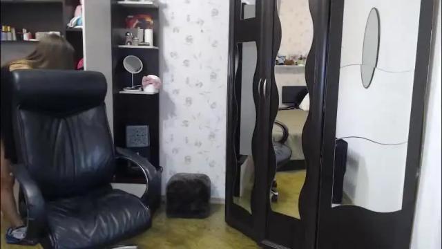 Image 12 of lilith_small21 Stream on Chaturbate on 1 month ago