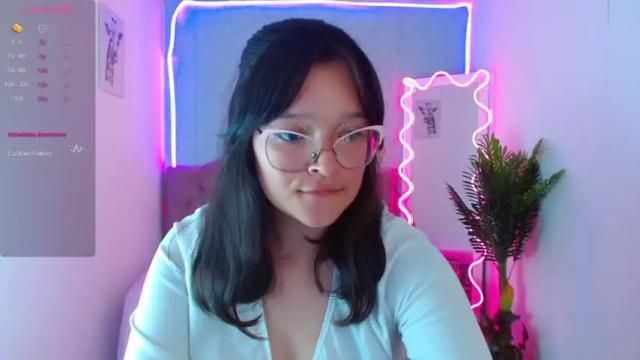 Image 4 of lilith_tay1 Stream on Chaturbate on 16 months ago