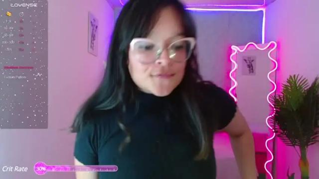 Image 2 of lilith_tay1 Stream on Chaturbate on 16 months ago