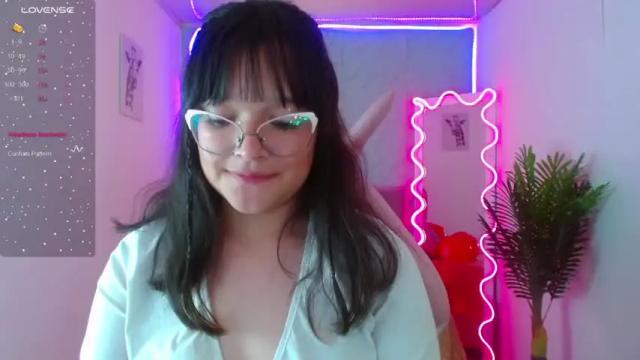 Image 10 of lilith_tay1 Stream on Chaturbate on 16 months ago
