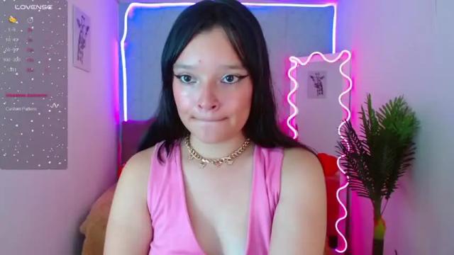 Image 3 of lilith_tay1 Stream on Chaturbate on 16 months ago