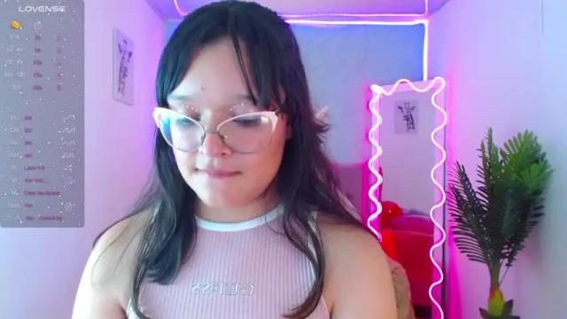 Image 10 of lilith_tay1 Stream on Chaturbate on 16 months ago
