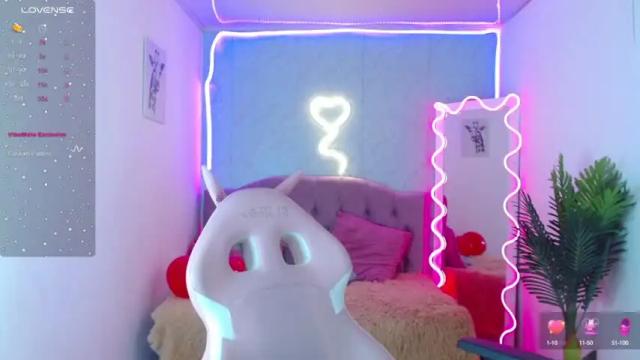 Image 12 of lilith_tay1 Stream on Chaturbate on 16 months ago