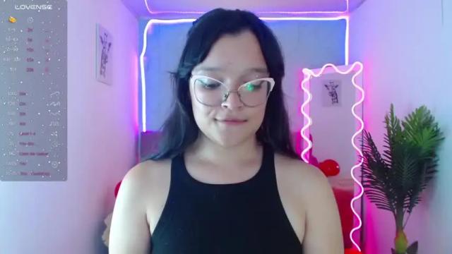 Image 6 of lilith_tay1 Stream on Chaturbate on 16 months ago