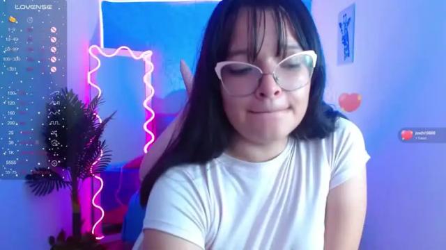 Image 6 of lilith_tay1 Stream on Chaturbate on 15 months ago