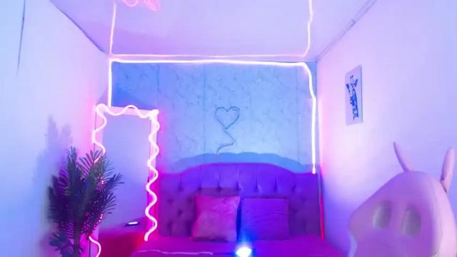 Image 7 of lilith_tay1 Stream on Chaturbate on 15 months ago