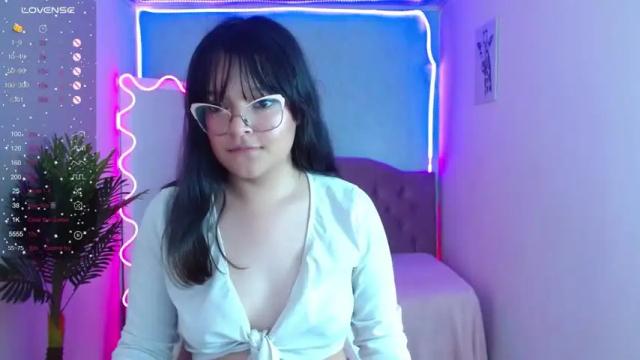 Image 4 of lilith_tay1 Stream on Chaturbate on 15 months ago