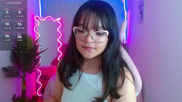 Image 2 of lilith_tay1 Stream on Chaturbate on 15 months ago