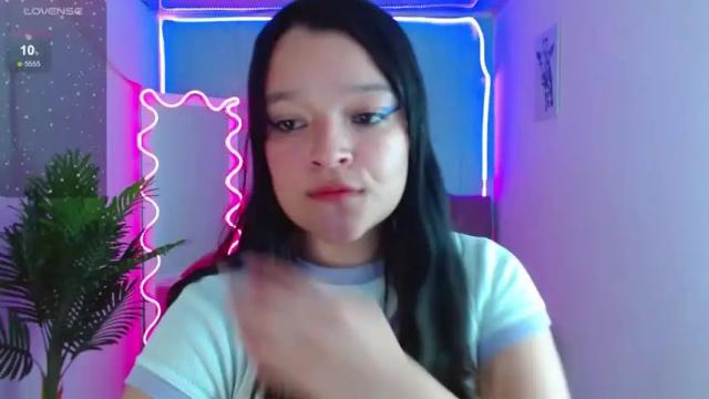 Image 8 of lilith_tay1 Stream on Chaturbate on 14 months ago