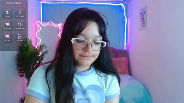 Image 11 of lilith_tay1 Stream on Chaturbate on 14 months ago