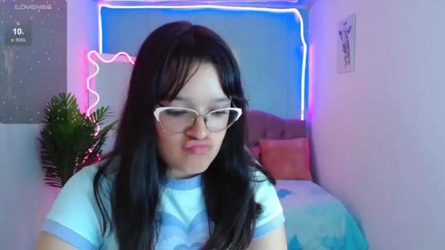 Image 8 of lilith_tay1 Stream on Chaturbate on 14 months ago
