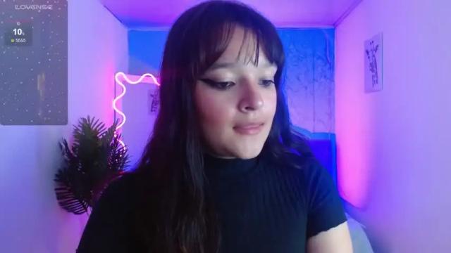 Image 3 of lilith_tay1 Stream on Chaturbate on 14 months ago