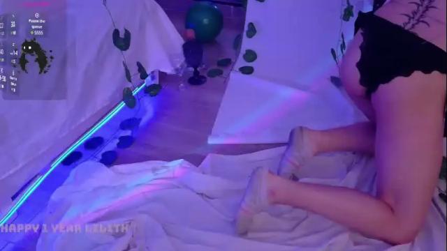 Image 3 of lilith_vamp Stream on Chaturbate on 1 month ago