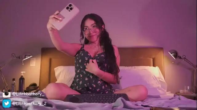 Thumbnail 1, lilithbathory_'s Stream at Chaturbate, 1 month ago