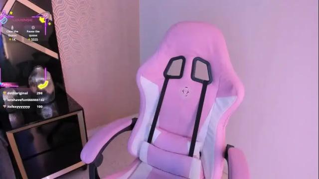 Image 10 of lilithcary Stream on Chaturbate on 1 month ago