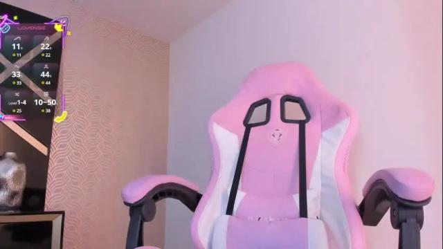 Image 10 of lilithcary Stream on Chaturbate on 1 month ago