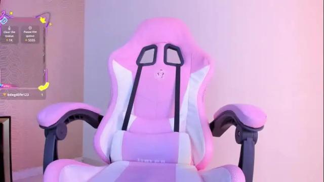 Image 2 of lilithcary Stream on Chaturbate on 17 days ago