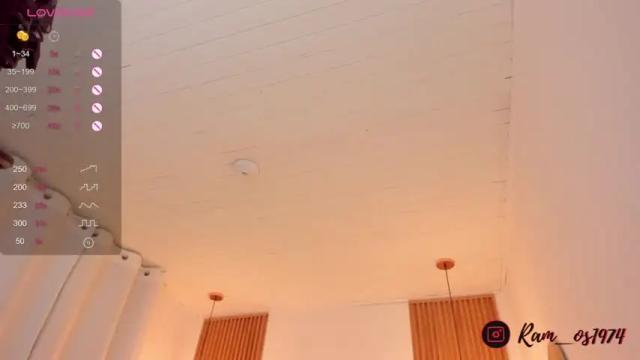 Image 12 of lilithh_rosse Stream on Chaturbate on 21 months ago