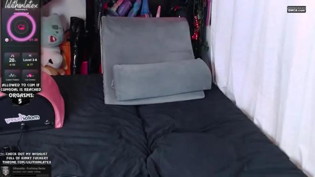 Image 12 of lilithinlatex Stream on Chaturbate on 13 months ago