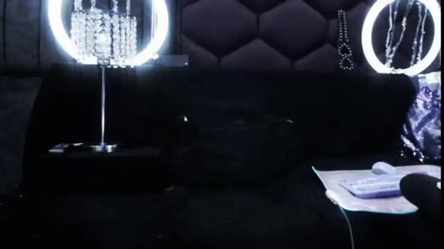 Image 10 of lilithlevis Stream on Chaturbate on 1 month ago