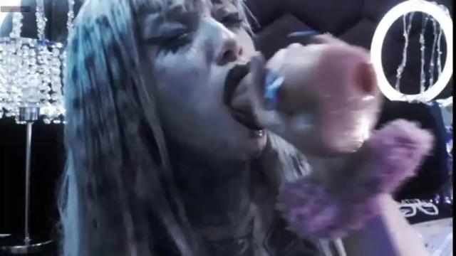 Image 4 of lilithlevis Stream on Chaturbate on 1 month ago