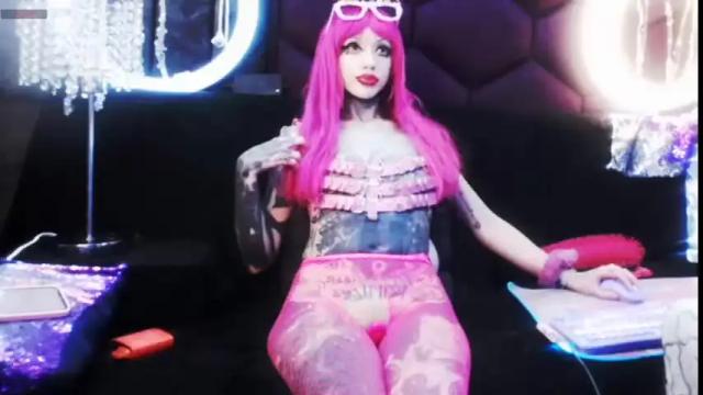 Image 2 of lilithlevis Stream on Chaturbate on 1 month ago