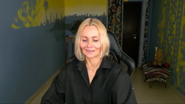 Image 4 of lilithlevite Stream on Chaturbate on 16 months ago