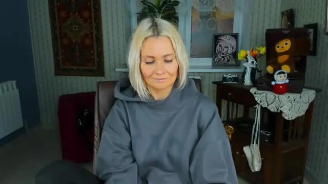 Image 10 of lilithlevite Stream on Chaturbate on 15 months ago