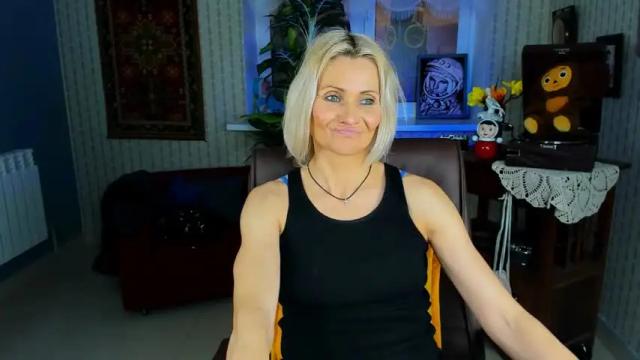 Image 12 of lilithlevite Stream on Chaturbate on 15 months ago