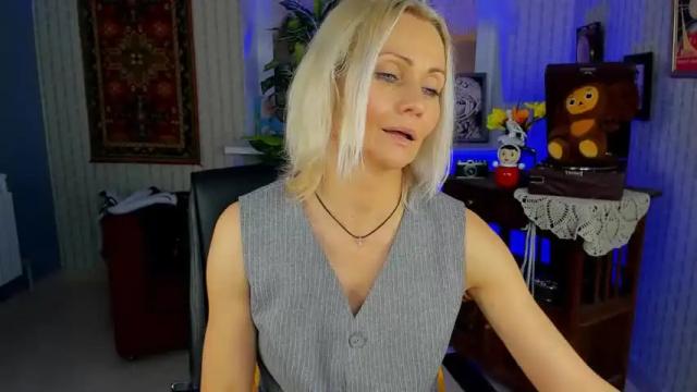 Image 10 of lilithlevite Stream on Chaturbate on 15 months ago