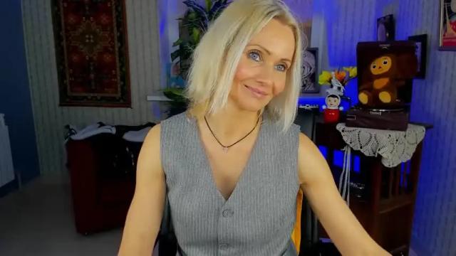 Image 7 of lilithlevite Stream on Chaturbate on 15 months ago