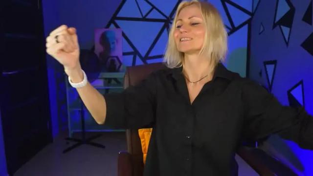 Image 10 of lilithlevite Stream on Chaturbate on 15 months ago
