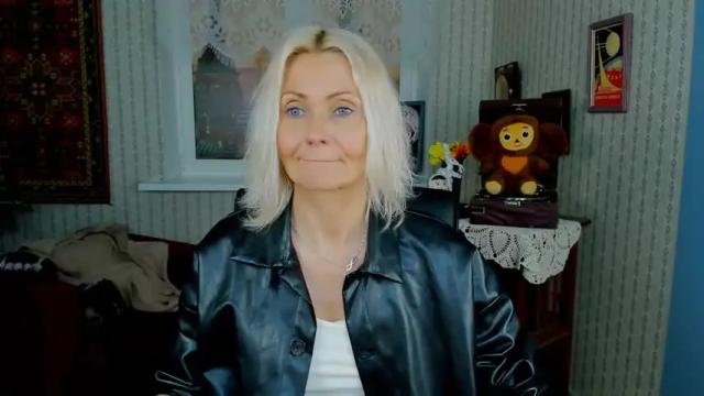 Image 11 of lilithlevite Stream on Chaturbate on 14 months ago
