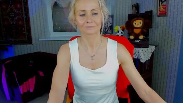 Image 3 of lilithlevite Stream on Chaturbate on 14 months ago