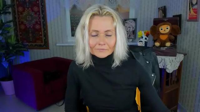 Image 11 of lilithlevite Stream on Chaturbate on 14 months ago