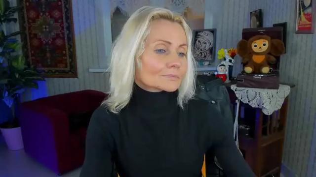 Image 2 of lilithlevite Stream on Chaturbate on 14 months ago