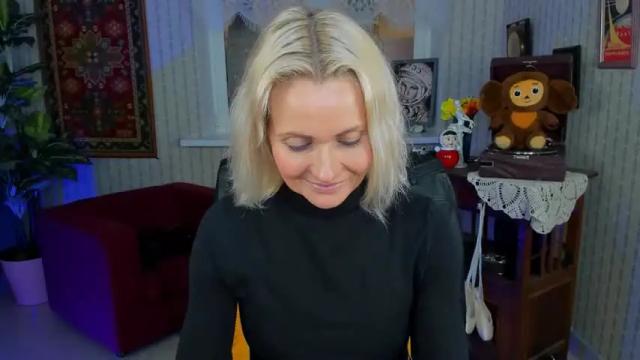 Image 3 of lilithlevite Stream on Chaturbate on 14 months ago