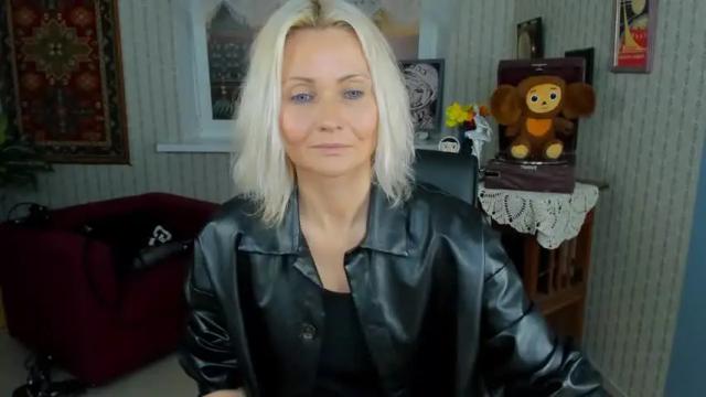 Image 2 of lilithlevite Stream on Chaturbate on 14 months ago