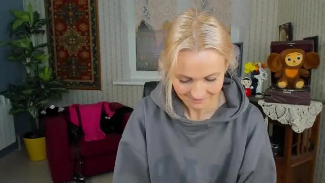 Image 6 of lilithlevite Stream on Chaturbate on 14 months ago
