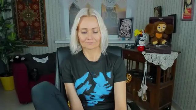 Image 8 of lilithlevite Stream on Chaturbate on 14 months ago