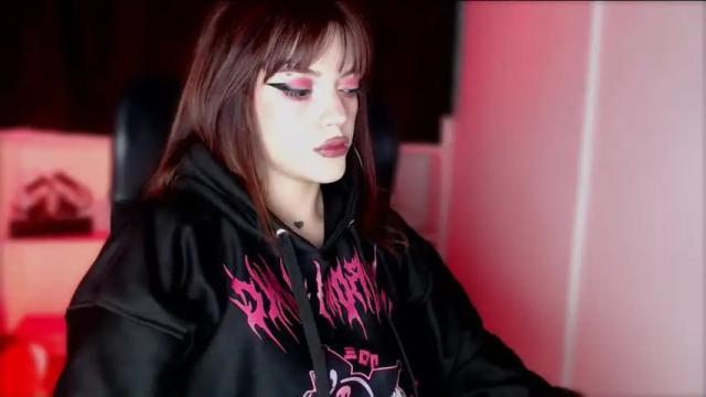 Image 3 of lilithmadness Stream on Chaturbate on 13 months ago
