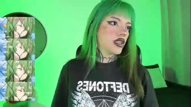 Image 2 of lilithmadness Stream on Chaturbate on 1 month ago