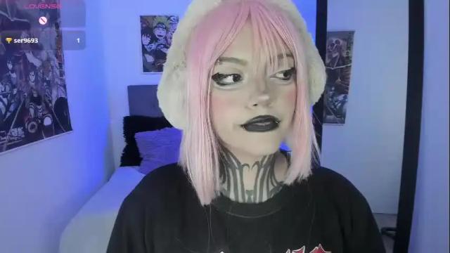 Image 3 of lilithmadness Stream on Chaturbate on 4 days ago