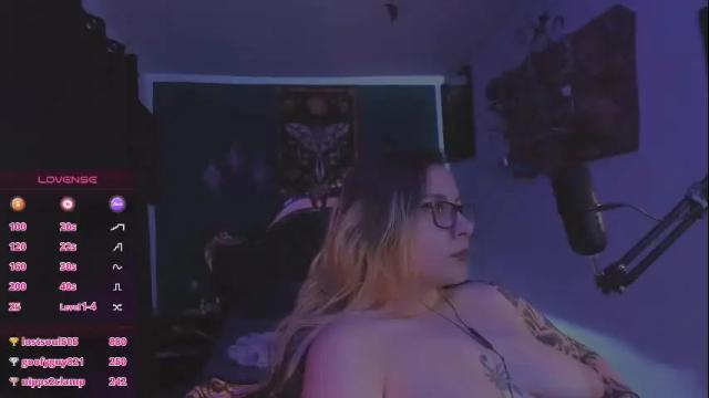 Image 10 of lilithmystic01 Stream on Chaturbate on 1 month ago