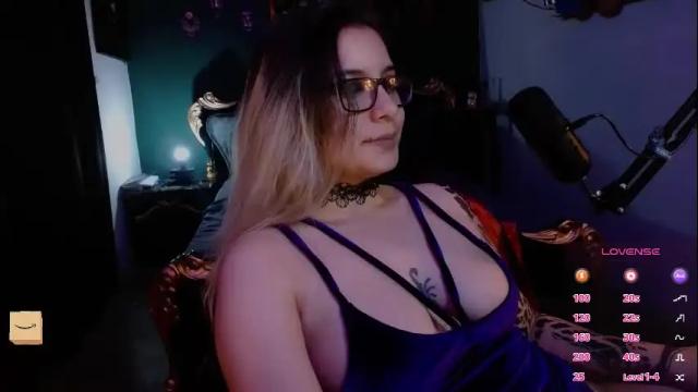 Image 3 of lilithmystic01 Stream on Chaturbate on 20 days ago