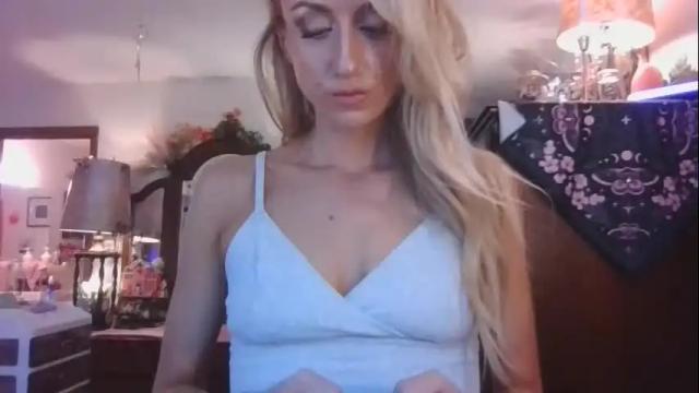 Image 10 of lilithohfish Stream on Chaturbate on 8 days ago
