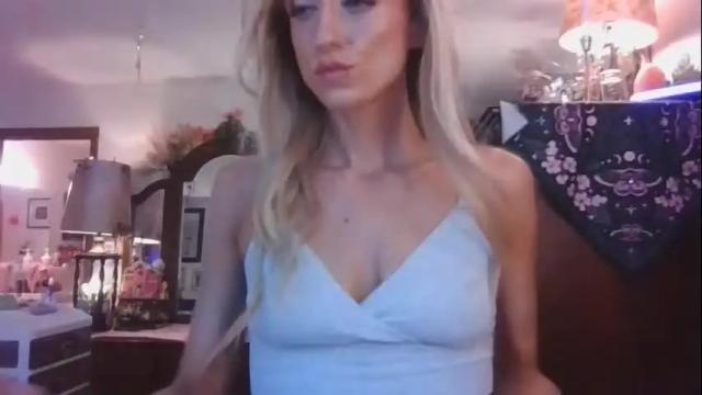Image 8 of lilithohfish Stream on Chaturbate on 8 days ago