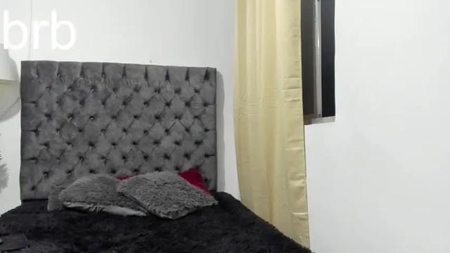 Image 3 of lilitholimpo Stream on Chaturbate on 18 months ago